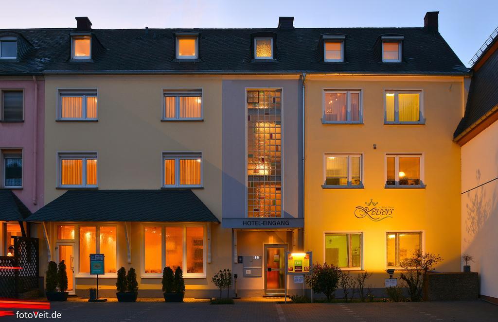 L' Angolo Ristorante & Hotel Gmbh เทรียร์ ภายนอก รูปภาพ